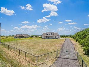 MLS #21325773 image #0