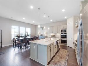 MLS #21325936 image #0