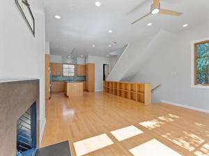 MLS #21326010 image #0
