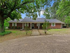 MLS #21326907 image #0