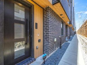 MLS #21327387 image #0
