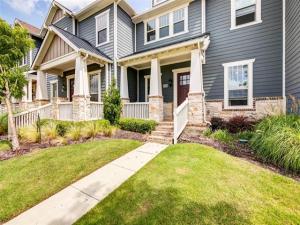 MLS #21327786 image #0