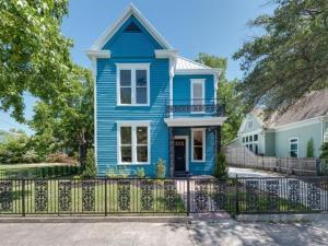 MLS #21327882 image #0