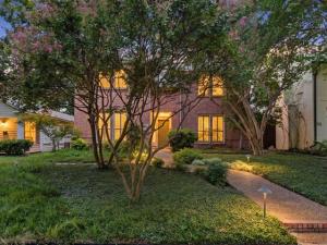 MLS #21327950 image #0