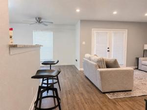 MLS #21328575 image #0