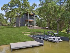 MLS #21328626 image #0