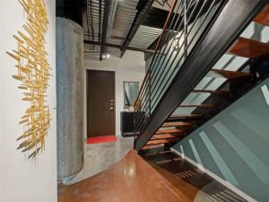 MLS #21328787 image #0