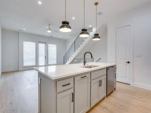MLS #21328894 image #0