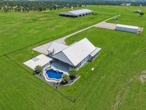 MLS #21329412 image #0