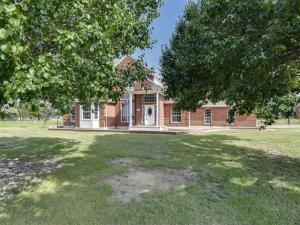 MLS #21329966 image #0