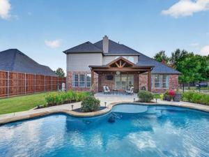 MLS #21330359 image #0