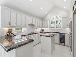 MLS #21330580 image #0