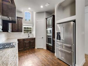 MLS #21330893 image #0