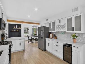 MLS #21332216 image #0