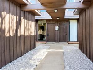 MLS #21332997 image #0