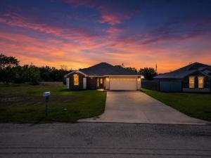 MLS #21334533 image #0