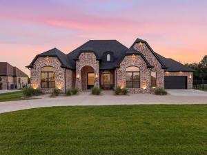 MLS #21335953 image #0