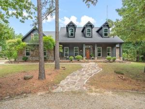 MLS #21336477 image #0