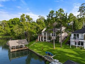 MLS #21337378 image #0