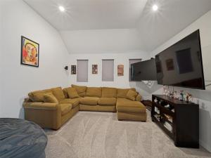 MLS #21338543 image #0