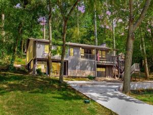 MLS #21338702 image #0
