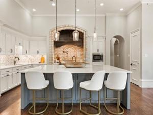 MLS #21338786 image #0