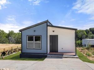 MLS #21341728 image #0