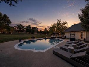 MLS #21342074 image #0