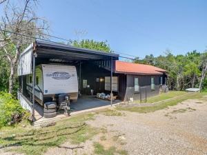 MLS #21342950 image #0