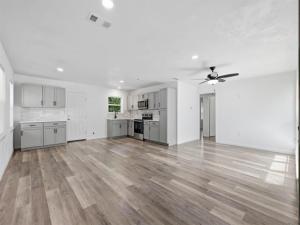 MLS #21345952 image #0