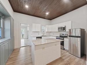 MLS #21264693 image #0