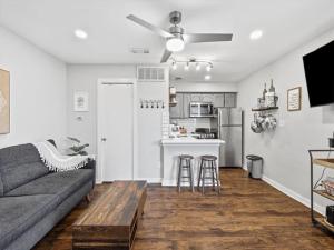 MLS #21347570 image #0