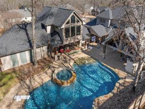 MLS #21349698 image #0