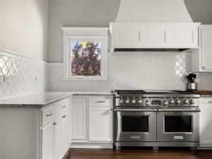 MLS #21350580 image #0