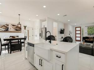 MLS #21350720 image #0