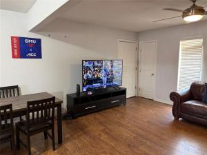 MLS #21351587 image #0