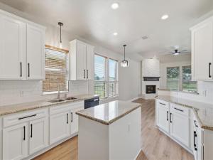 MLS #21352235 image #0