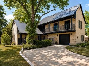 MLS #21352281 image #0