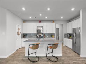 MLS #21354379 image #0