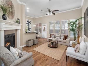MLS #21354386 image #0