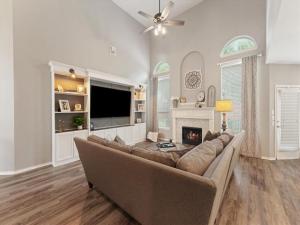 MLS #21354455 image #0