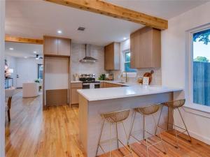 MLS #21355673 image #0