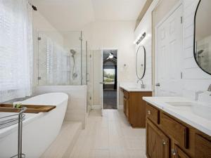 MLS #21356953 image #0