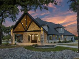 MLS #21357516 image #0