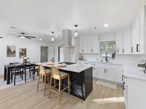 MLS #21358659 image #0
