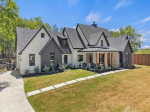 MLS #21359694 image #0