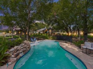 MLS #21360061 image #0