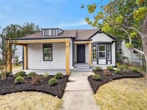 MLS #21360558 image #0