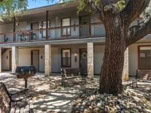 MLS #21361628 image #0