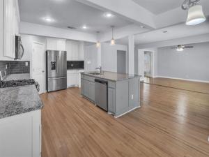 MLS #21361913 image #0